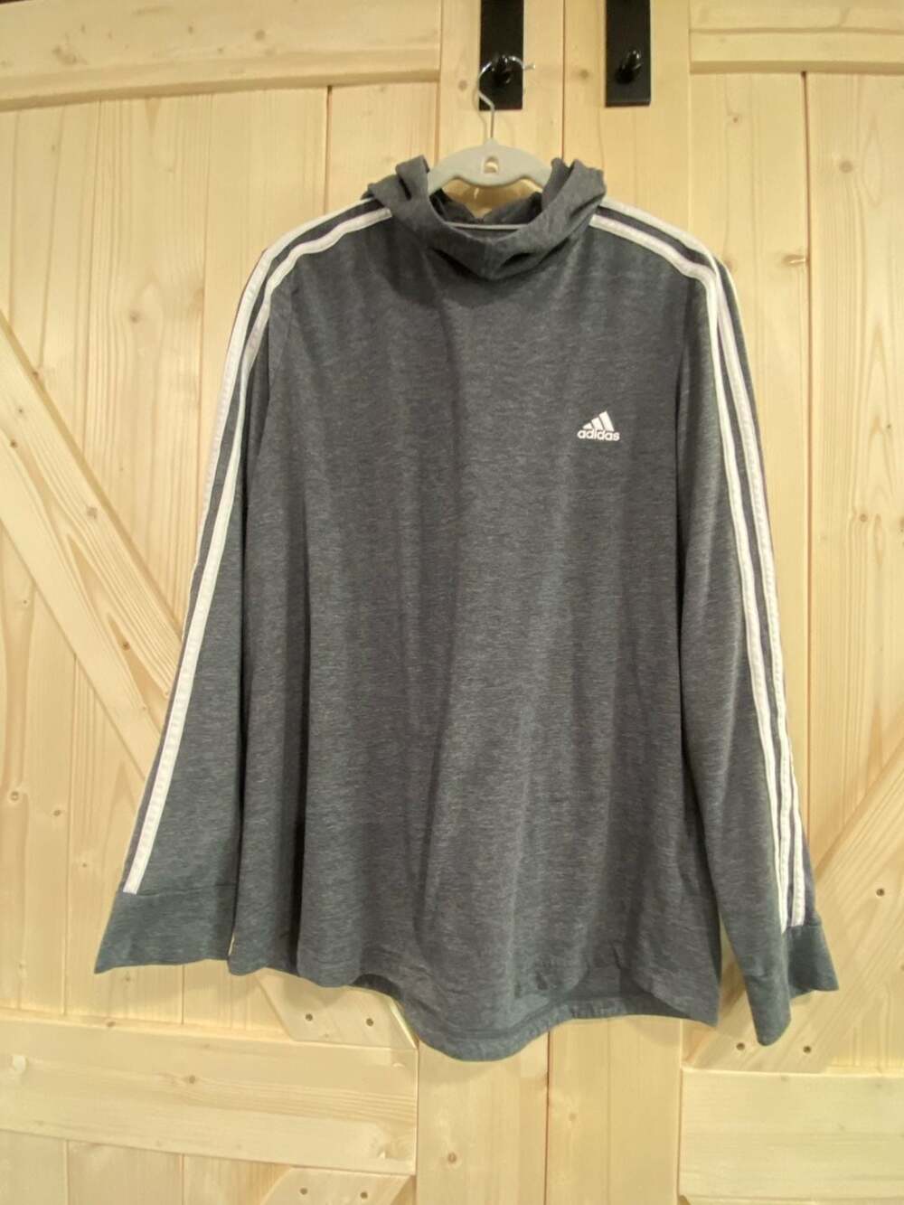 Adidas Climalite Heather Gray Long Sleeve Hoodie With White Three Stripes Size X